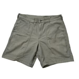 Duluth Trading Shorts Men 40 Green Hiking Outdoors Carpenter Style 8.5" READ